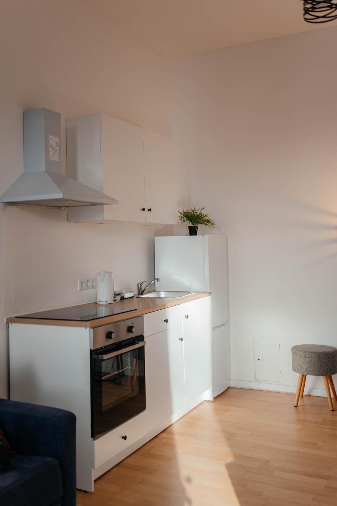 Lax Apartments Вена Экстерьер фото